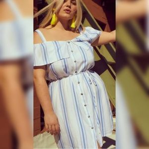 🆕️ F21+ Off Shoulder Dress